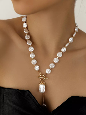 Смотреть модные образы с валберриз с Колье (артикул 181343920)