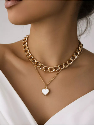 Смотреть модные образы с валберриз с Колье (артикул 18827563)