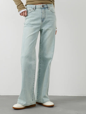 Смотреть модные образы с валберриз с Джинсы (артикул 327008457)