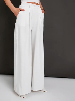 Смотреть модные образы с валберриз с Брюки (артикул 414751298)