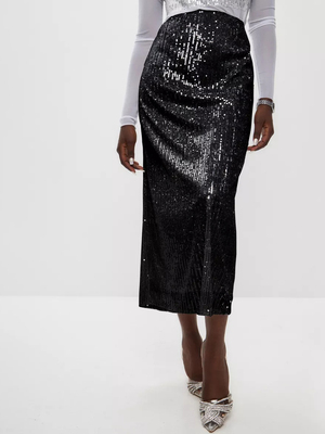 Смотреть модные образы с валберриз с Юбка (артикул 179854371)