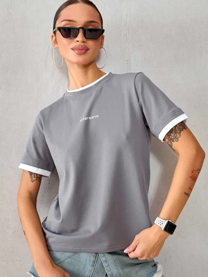 Смотреть модные образы с валберриз с Футболка (артикул 372082318)