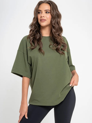 Смотреть образы с Футболка (артикул 320224408)