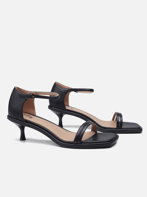 Смотреть модные образы с валберриз с Босоножки (артикул 316216193)