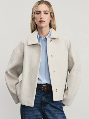 Смотреть модные образы с валберриз с Пальто (артикул 473525346)