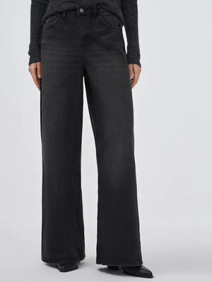 Смотреть модные образы с валберриз с Джинсы (артикул 465083330)