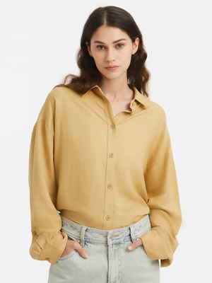 Смотреть модные образы с валберриз с Рубашка (артикул 396414338)