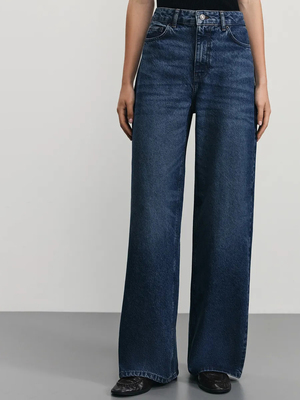 Смотреть модные образы с валберриз с Джинсы (артикул 482843318)