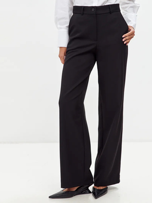 Смотреть модные образы с валберриз с Брюки (артикул 461183919)