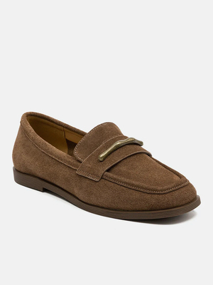 Смотреть модные образы с валберриз с Лоферы (артикул 479395216)