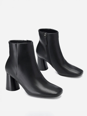 Смотреть модные образы с валберриз с Ботильоны (артикул 418744231)