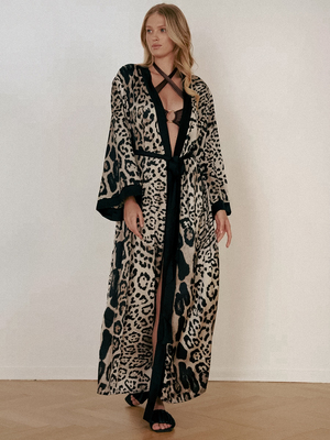 Модный образ ВБ с Халат (артикул 247919661)