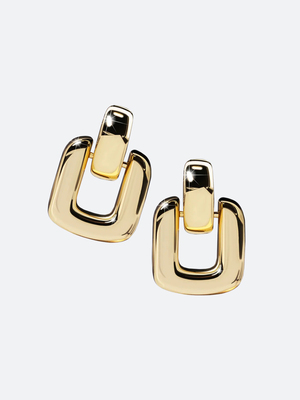 Смотреть модные образы с валберриз с Серьги (артикул 420077531)