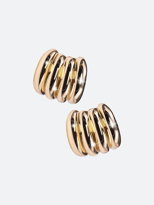 Смотреть модные образы с валберриз с Серьги (артикул 418729177)