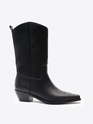 Смотреть модные образы с валберриз с Полусапожки (артикул 398444047)