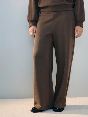 Смотреть модные образы с валберриз с Брюки (артикул 462780300)