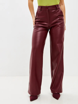 Смотреть модные образы с валберриз с Брюки (артикул 296819582)