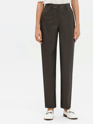 Смотреть образы с Брюки (артикул 277050409)