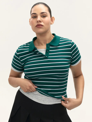 Смотреть модные образы с валберриз с Футболка (артикул 494076325)