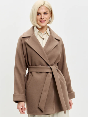 Смотреть модные образы с валберриз с Пальто (артикул 320784815)