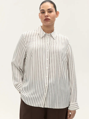 Смотреть модные образы с валберриз с Рубашка (артикул 440745993)