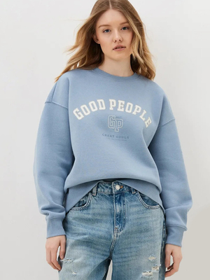 Смотреть модные образы с валберриз с Свитшот (артикул 203871246)