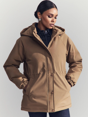 Смотреть модные образы с валберриз с Куртка (артикул 495851117)