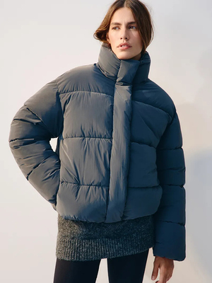 Смотреть модные образы с валберриз с Куртка (артикул 523280452)