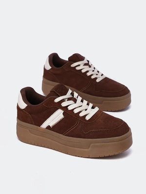 Смотреть модные образы с валберриз с Кеды (артикул 391538462)