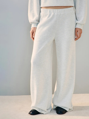 Смотреть образы с Брюки (артикул 471443954)