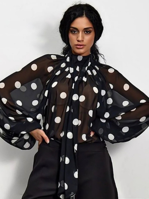 Смотреть модные образы с валберриз с Блуза (артикул 189394941)