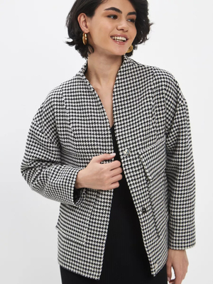 Смотреть модные образы с валберриз с Бомбер (артикул 205509768)