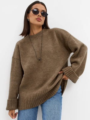 Смотреть модные образы с валберриз с Свитер (артикул 460340017)