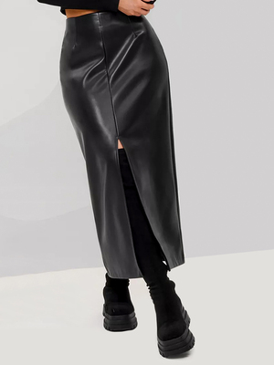 Смотреть модные образы с валберриз с Юбка (артикул 193781010)