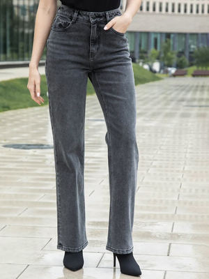 Смотреть образы с Джинсы (артикул 489630538)