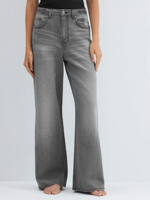 Смотреть модные образы с валберриз с Джинсы (артикул 455461577)