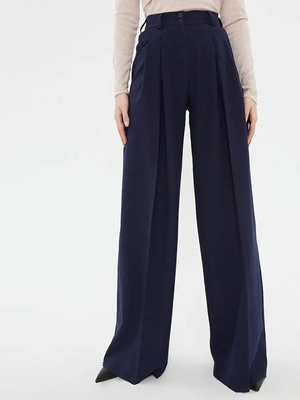 Смотреть модные образы с валберриз с Брюки (артикул 17257184)