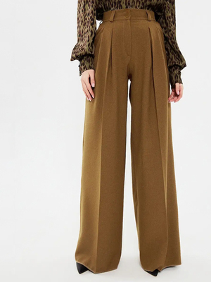 Смотреть модные образы с валберриз с Брюки (артикул 17257182)