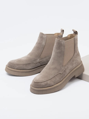 Смотреть модные образы с валберриз с Ботинки ❄️ (артикул 258917786)