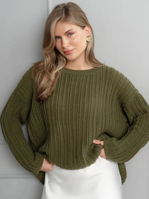 Модный образ ВБ с Свитер (артикул 491745680)