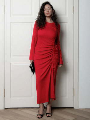 Смотреть образы с Платье (артикул 347359215)