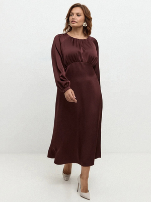 Смотреть модные образы с валберриз с Платье (артикул 535855358)