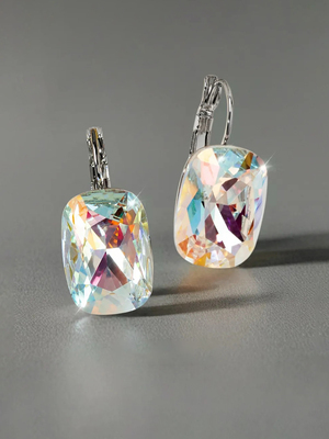 Смотреть модные образы с валберриз с Серьги (артикул 374053710)