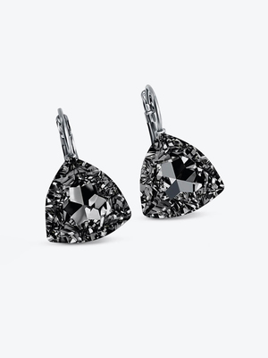 Смотреть модные образы с валберриз с Серьги (артикул 256419535)