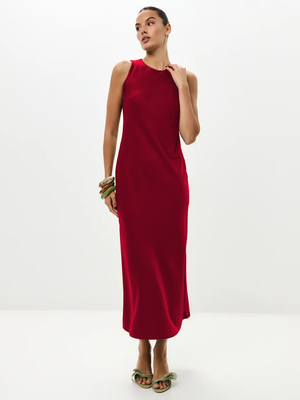 Смотреть образы с Платье (артикул 293304768)