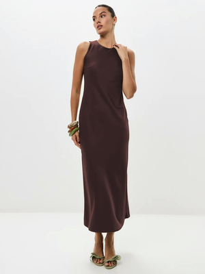 Смотреть образы с Платье (артикул 268331568)