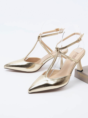 Смотреть модные образы с валберриз с Туфли (артикул 304889718)