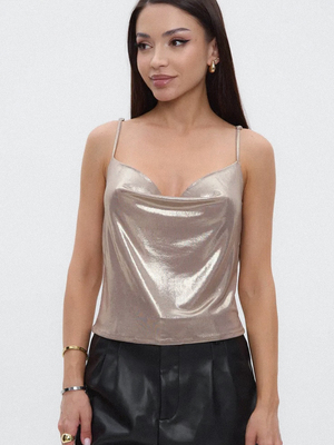 Смотреть модные образы с валберриз с Топ (артикул 170660743)