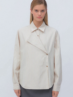 Смотреть модные образы с валберриз с Рубашка (артикул 565684630)