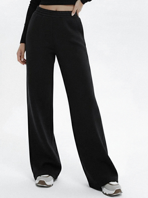 Смотреть модные образы с валберриз с Брюки (артикул 262399097)